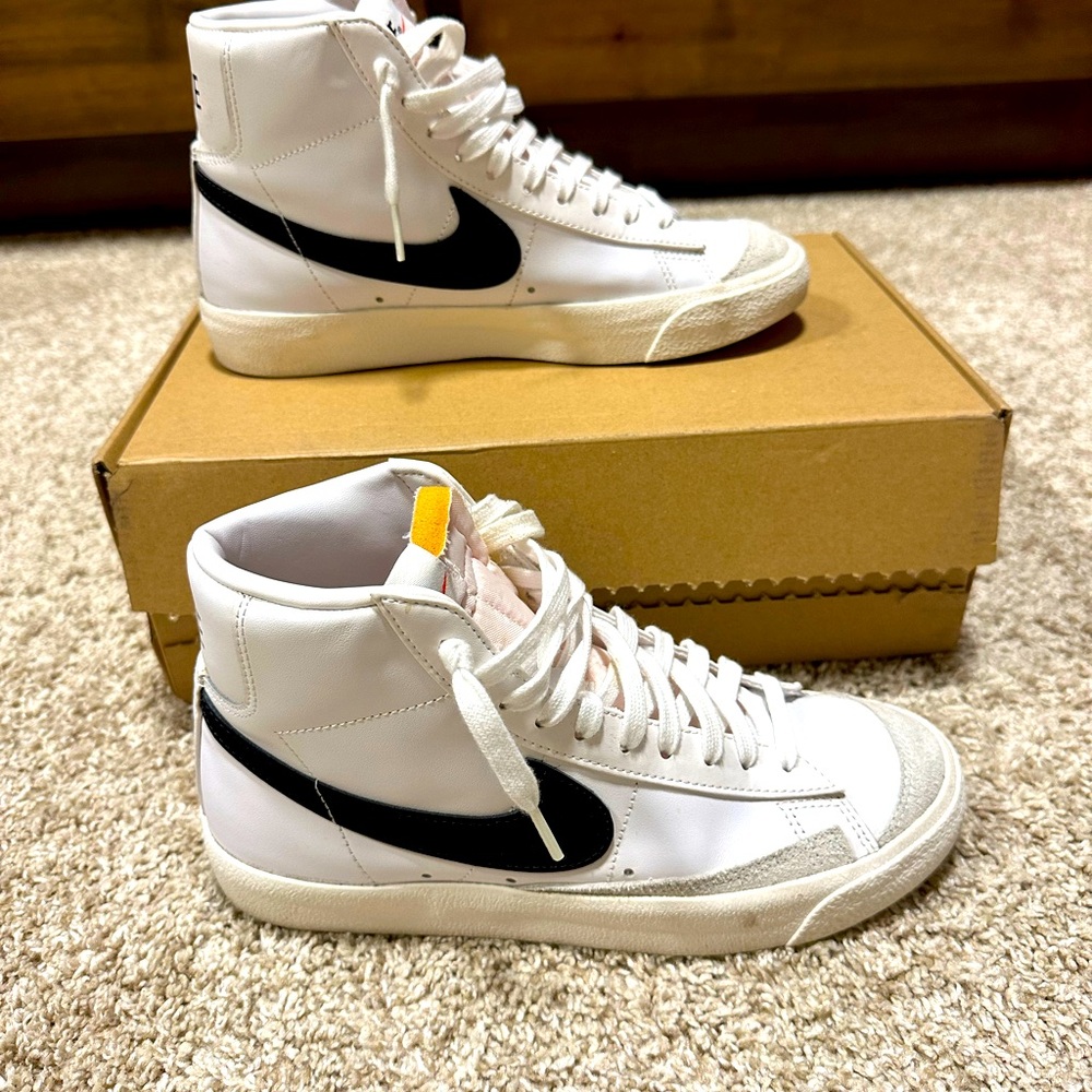Nike blazer high